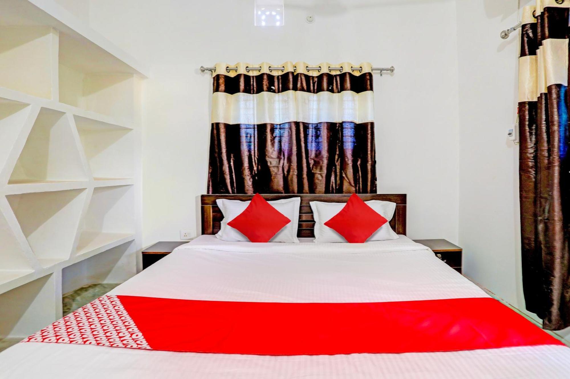 Hotel O Dibya Guest House บูบันเนสชวาร์ ภายนอก รูปภาพ